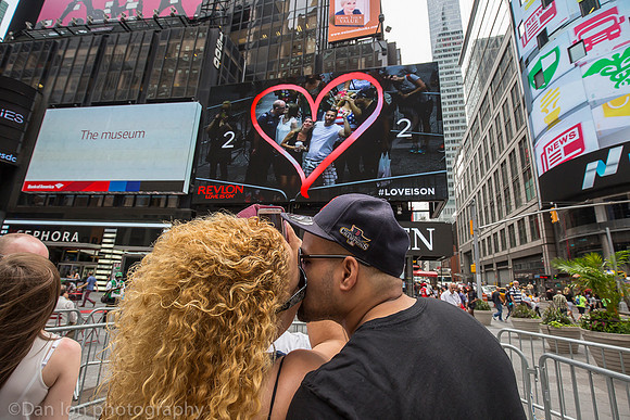 Revlon's 'Kiss Cam', Times Square