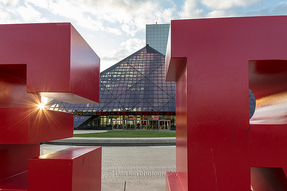 Rock and Roll Hall of Fame, Cleveland, I. M. Pei architect