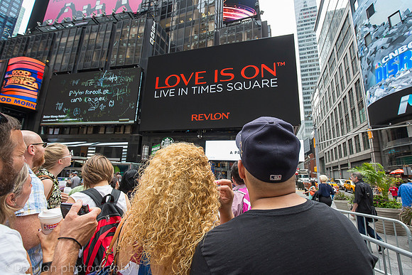 Revlon's 'Kiss Cam', Times Square